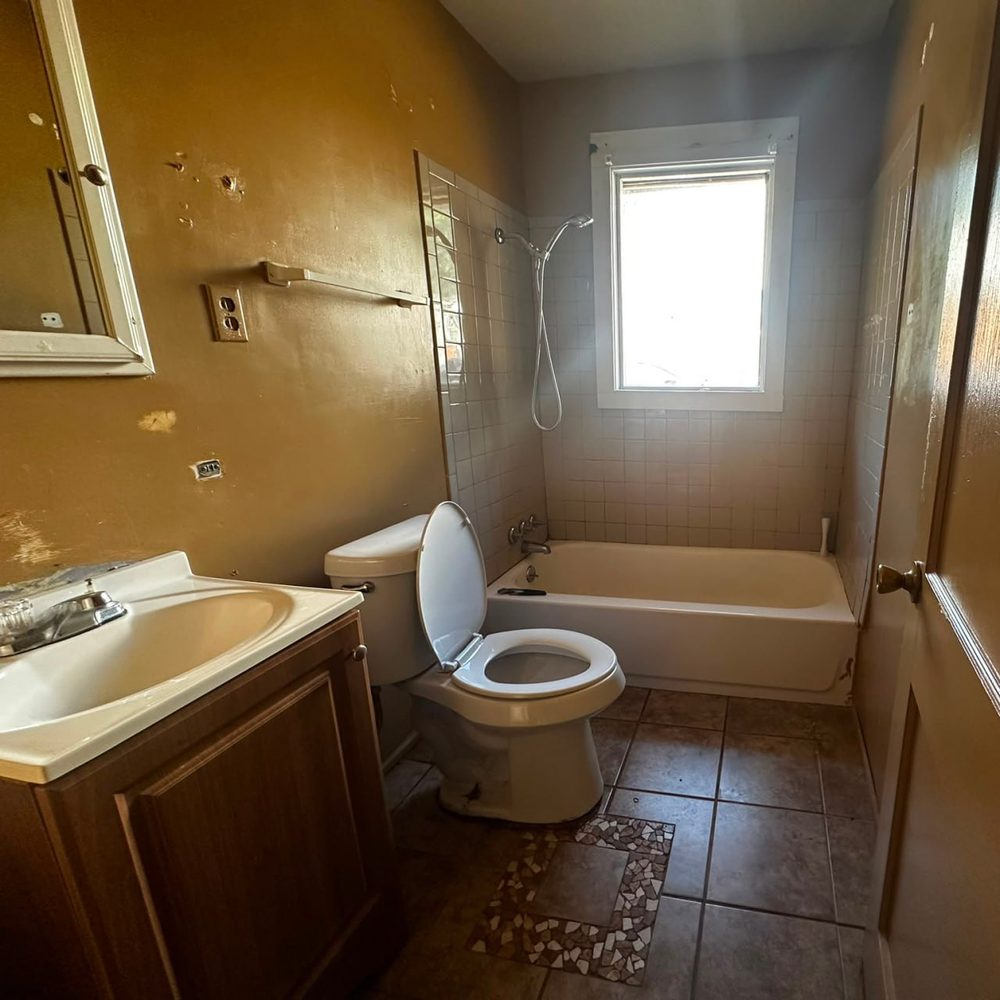 Propiedad en remate - baño
